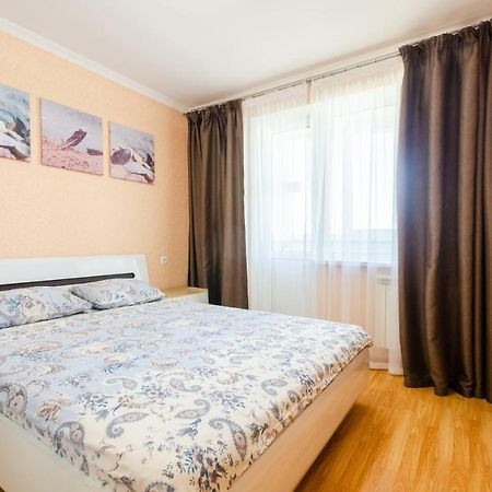 Artal Apartment On Obolonskaya Square 3 Київ Екстер'єр фото