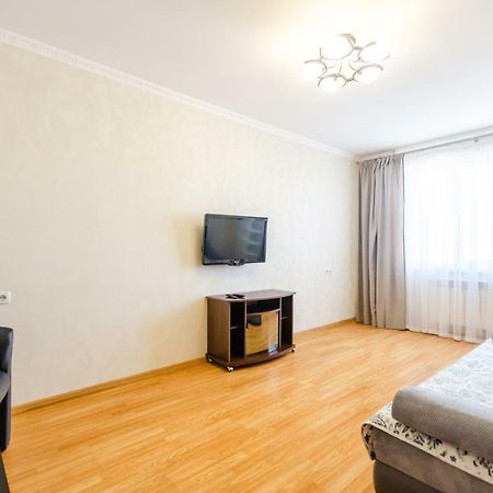 Artal Apartment On Obolonskaya Square 3 Київ Екстер'єр фото